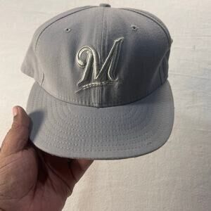 New Era 59FIFTY Milwaukee Brewers Fitted Hat All Gray Size 7 1/8 MLB